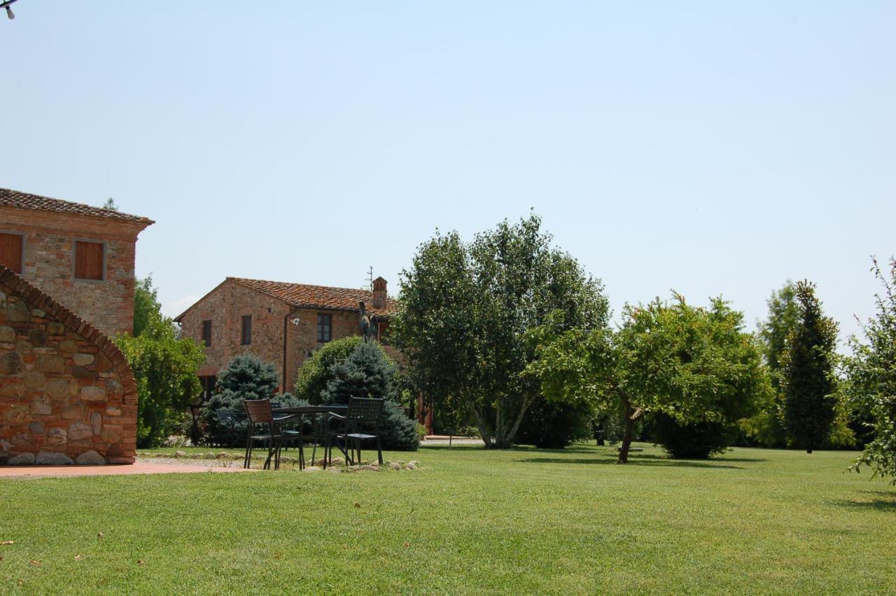 Agriturismo Il Selvino Terricciola Eksteriør billede